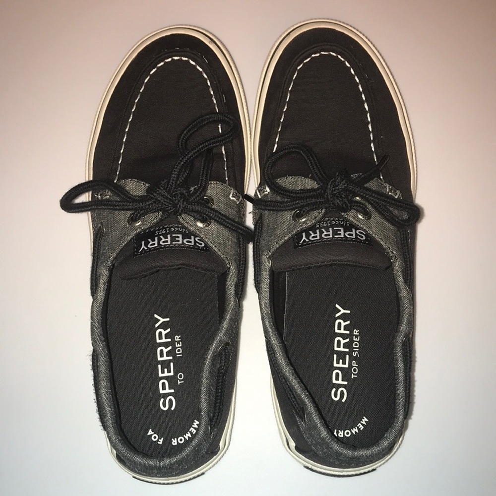 Halyard 2-eye boat shoes